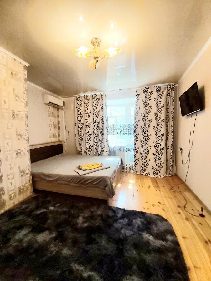 Flat in the city center ウラルスク エクステリア 写真